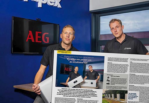 Jerry van Es en Sander Noordermeer in het Apex hoofdkantoor