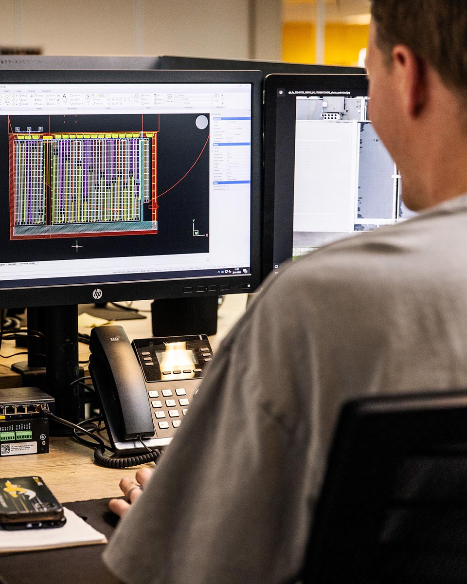 SolarNRG expert doet de engineering voor een drijvende zonnepanelen project